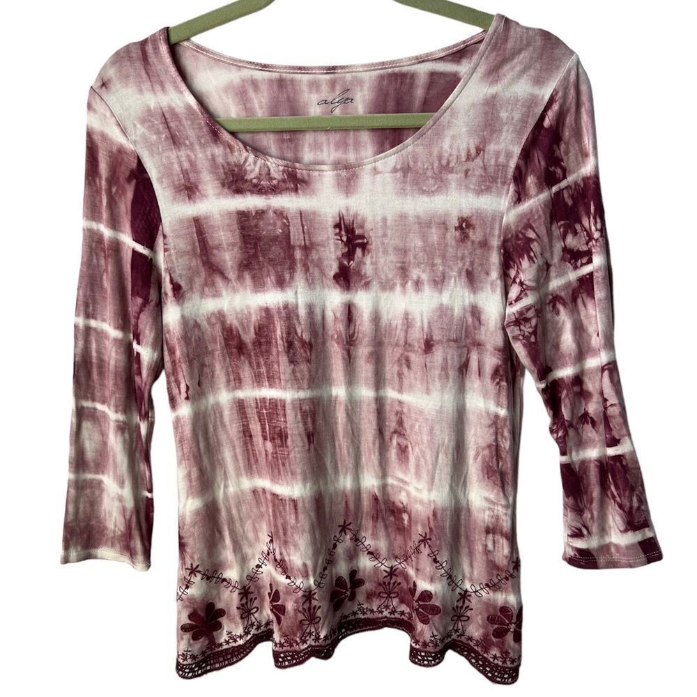 ALYA Tie Dye 3/4 Sleeve Flowy Top Embroidered Flowers Maroon/ Pink Size Small